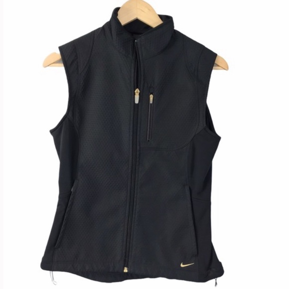Nike Jackets & Blazers - Nike Women’s Sphere Pro Black Running Vest